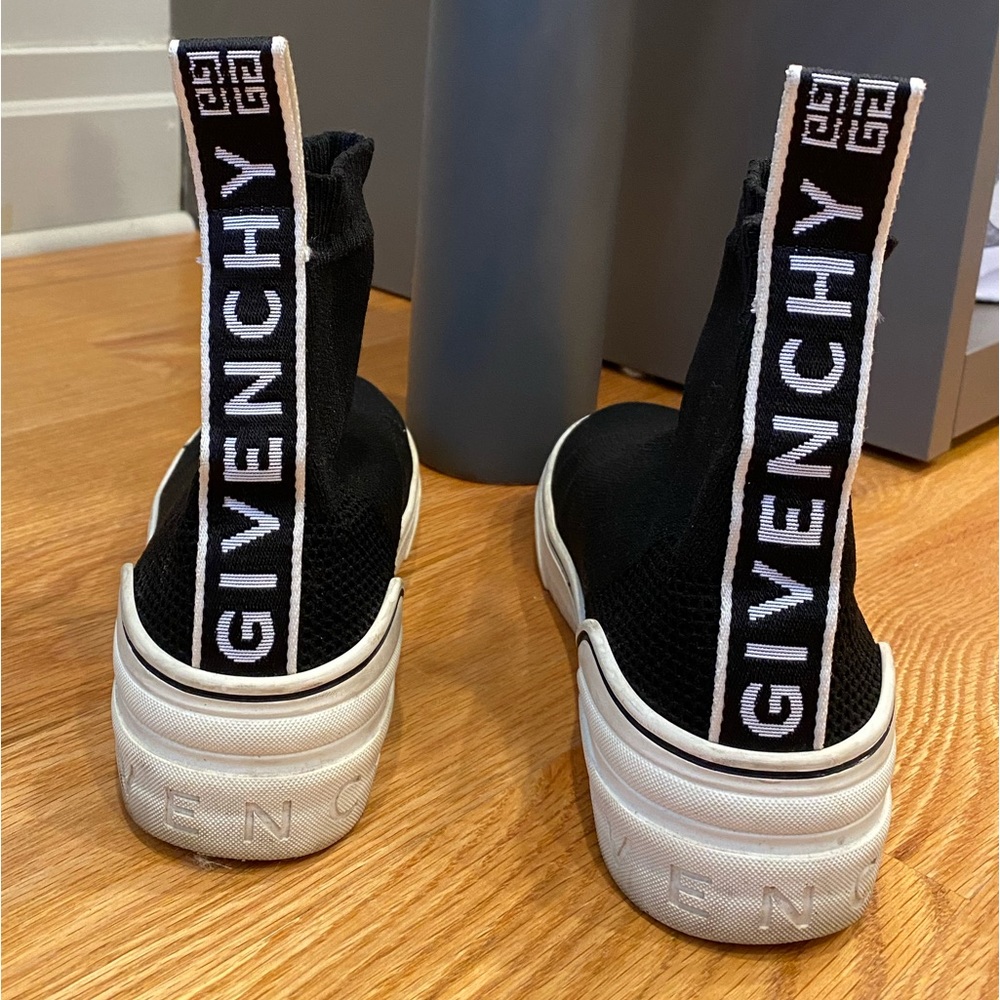 SOLD 100% AUTHENTIC GIVENCHY sneakers size 35 fit like size 6